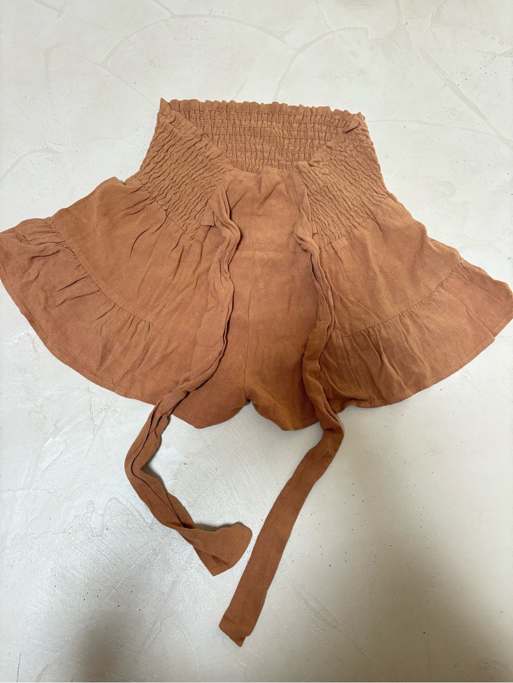Vici Rust Brown Smocked High-Waist Ruffle Short